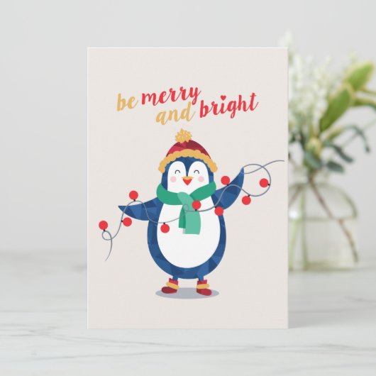 Cute Penguin be Merry and Bright Kerstmis Feestdagenkaart (Staand voorkant)