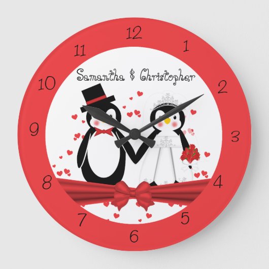 Cute Penguin Bride & Groom Wedding Wall Clock Grote Klok (Voorkant)