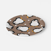 Cute penguin pattern brown pattern papieren bordje (Gekanteld)