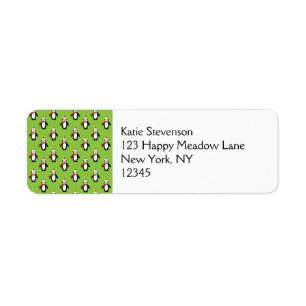 Cute Penguin Pattern on Green Background Etiket
