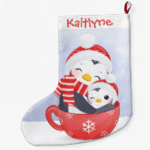 Cute Penguins in een Cup Grote Kerstsok (Achterkant)