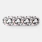 Cute Penguins Pattern (Roze) Skateboard (Horizontaal)