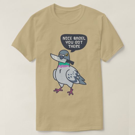 Cute Pigeon Avec Un Couteau Classique TShirt (Design devant)