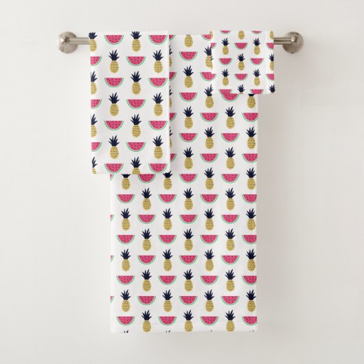 Cute Pineapple & Watermelon Doodle Pattern Bad Handdoek (Insitu)
