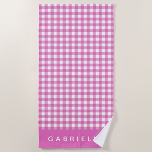 Cute Pink Gingham Plaid Personalized Strandlaken (Voorkant)