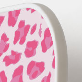 Cute Pink Leopard Print | Monogrammen Pickleball Paddle (Links Detail)