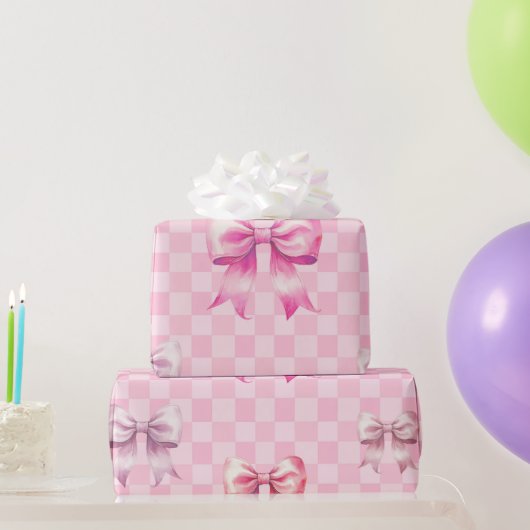 Cute Pink Ribbon and Gingham Sweet Girly Pattern Cadeaupapier (Feestgeschenken)
