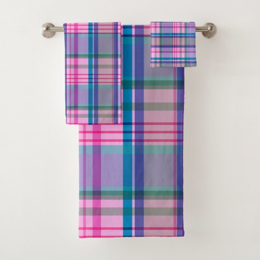 Cute Preppy Retro Pset Patroon in Roze en Blauw Bad Handdoek (Insitu)