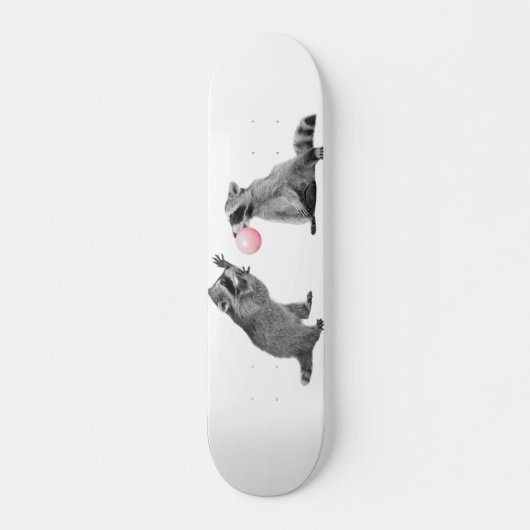 Cute Raccoons met bellengom Skateboard (Voorkant)
