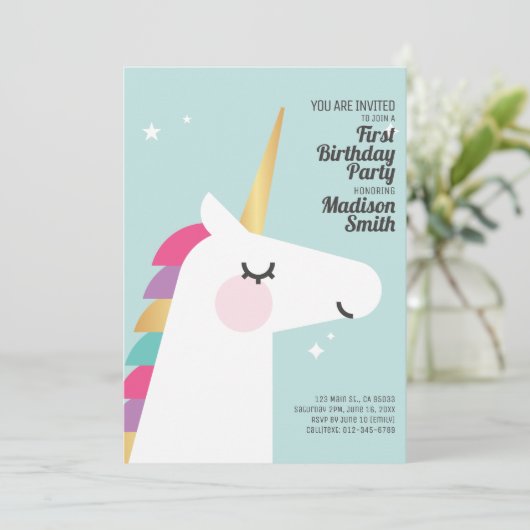 Cute Rainbow Unicorn Birthday Party Invitation Kaart (Staand voorkant)