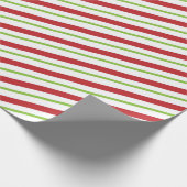 Cute Red en Green Peppermint Candy Cane Cadeaupapier (Hoek)