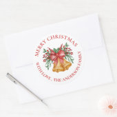 Cute Red Flowers Berries Bell Bow Merry Kerstry Ronde Sticker (Envelop)