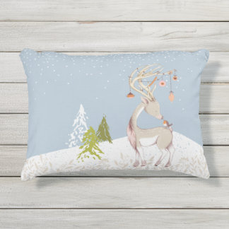 Cute Reindeer en Robin in de sneeuw Buitenkussen