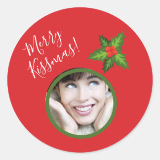 Cute Romantic kerstfoto Mistletoe "Kissmas" Ronde Sticker
