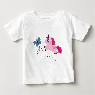 Cute Roze Eenhoorn met een Vlinder