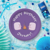 Cute roze marshmallows by kamp fire cartoon papieren bordje (Feest)