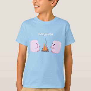 Cute roze marshmallows by kamp fire cartoon t-shirt
