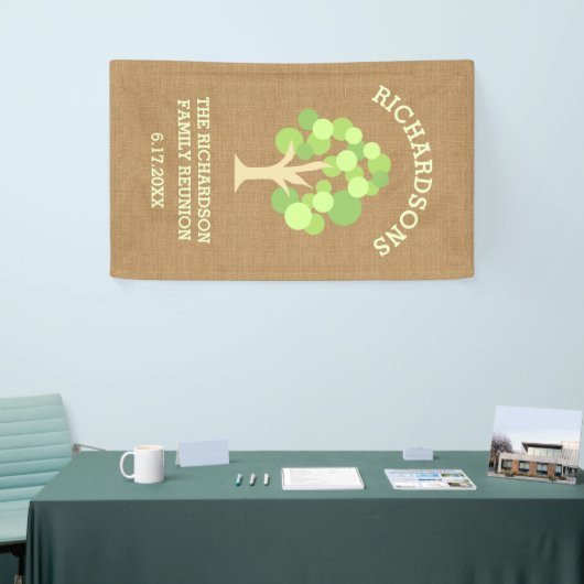 Cute Rustic Green Tree and Burlap Family Reunion Spandoek (Beurs)