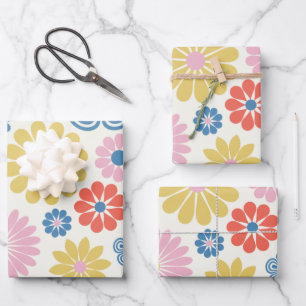 Cute Scandinavian Folk Flowers in Red Yellow Blue Inpakpapier Vel