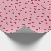 Cute Scattered Red Heart Doodles op Roze Cadeaupapier (Hoek)