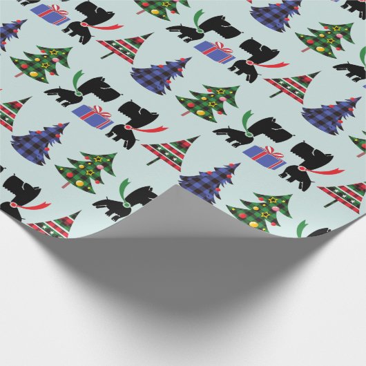 Cute Scottie Dogs en kerstbomen Pattern Cadeaupapier (Hoek)