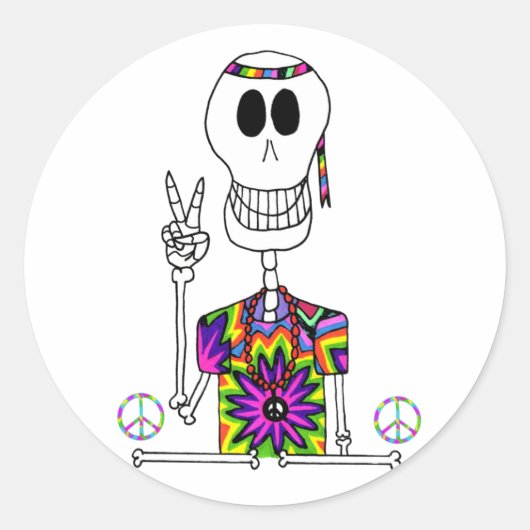 Cute Skeleton Hippie in Tie Dye met vredesnaam Ronde Sticker (Voorkant)