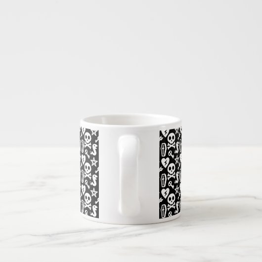 Cute Skull and Crossbone Halloween Pattern Espresso Kop (Achterkant)