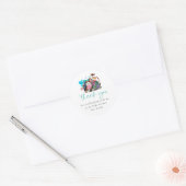 Cute Slaping Koe Script Baby shower Hartelijk dank Ronde Sticker (Envelop)