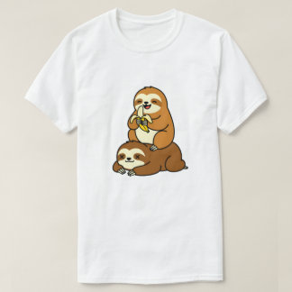 Cute Sloth Eating Banana on Lazy Sloth Funny Carto T-shirt