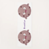 Cute smart chocolade chip cookie cartoon yogamat (Voorkant)