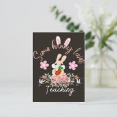 Cute some bunny loves teaching mug briefkaart (Staand voorkant)