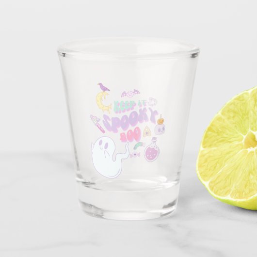 Cute Spooky Ghost & Gang Pastel Halloween Shot Glas (Voorkant)