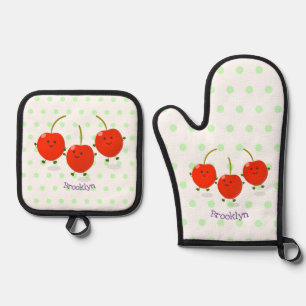 Cute springing red cherries cartoon illustratie ovenwant & pannenlap set