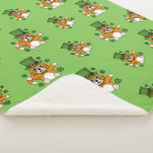 Cute St Patrick's Day Cat with Shamrocks Cartoon Sherpa Deken (3/4)