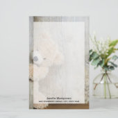 Cute stuffed Beer Rustic Wooden Wall (Staand voorkant)