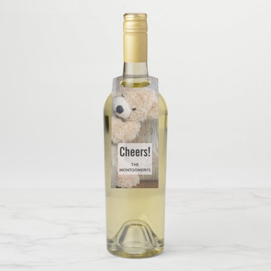 Cute stuffed Beer Rustic Wooden Wall Flessenhanger (Op fles)