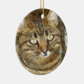 Cute Tabby die op potloodschets kijkt Keramisch Ornament (Rechts)