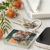 Cute Tiger in gras Sleutelhanger (Voorkant Rechts)