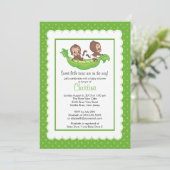 Cute Twin Monkeys Pea Pod Baby Show Invitations (Debout devant)