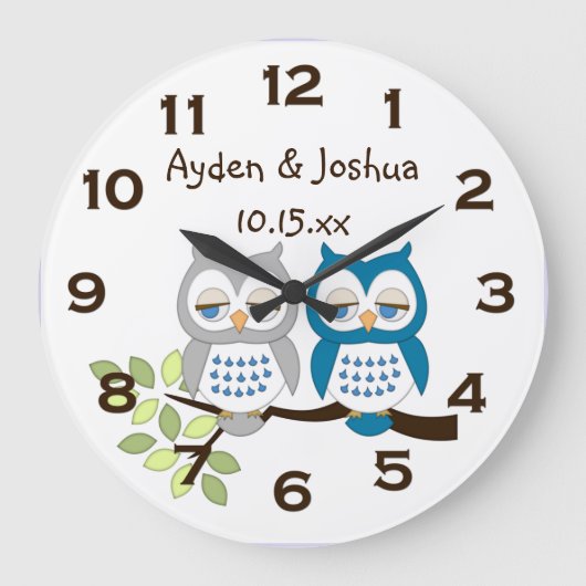 Cute Whimsical Boy Owl Twins Wall Clock Grote Klok (Voorkant)