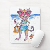 Cute Whimsical Cat op de strand Muismat (Met muis)