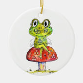 Cute Whimsical Green Frog op Toadstool Keramisch Ornament (Voorkant)