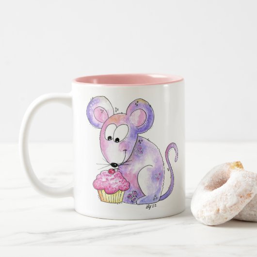 Cute Whimsical Mouse met Cupcake Tweekleurige Koffiemok (Met donut)