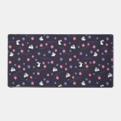 Cute White Bunny Rabbits and Flowers Pattern Bureaumat (Voorkant)