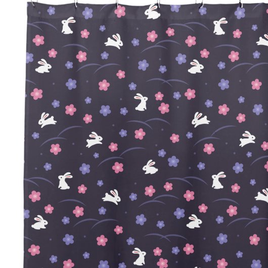 Cute White Bunny Rabbits and Flowers Pattern Douchegordijn