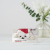 Cute White Dog in een Rode Kerstmis Pet Visitekaartje (Staand voorkant)