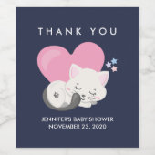 Cute White Kitty Cat Sleeping Baby shower Wijn Etiket (Enkel label)