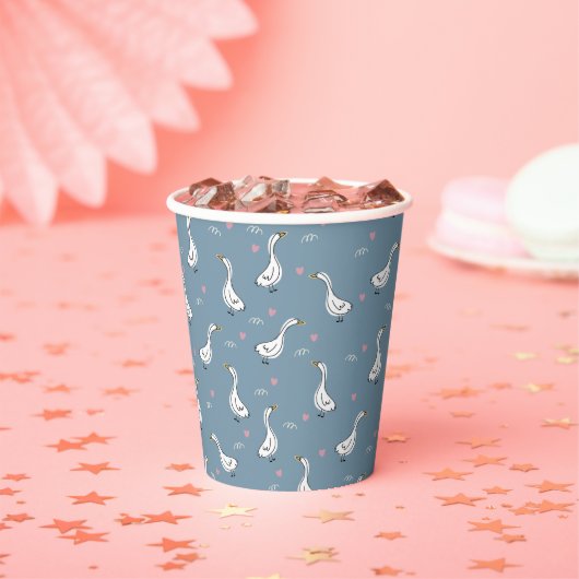 Cute White Pekin Duck Pattern Papieren Bekers (Insitu)