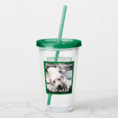 Cute White Puppy Dog met papa op Couch Green Acryl Drinkbeker (Achterkant)