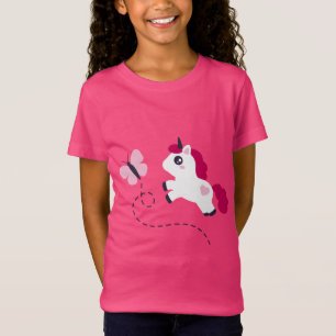 Cute White Unicorn met een vlinder T-shirt